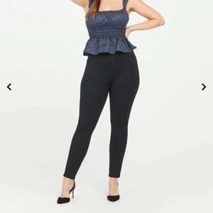 NWT Spanx 4 pocket skinny in ponte, M Tall